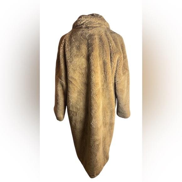 Magaschoni Camel Teddy Jacket - Picture 2 of 5